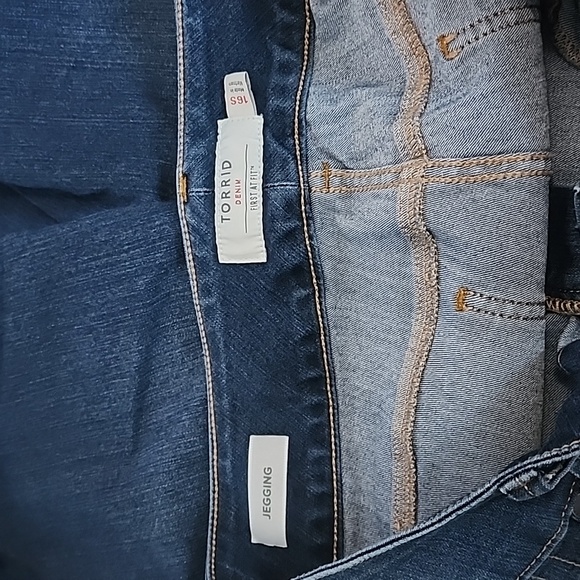 TORRID ANKLE DENIM JEGGING/ SIZE 16S - Picture 5 of 11